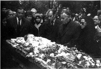 Фурцева биография личная жизнь причина смерти Фурцева биография личная жизнь причина смерти