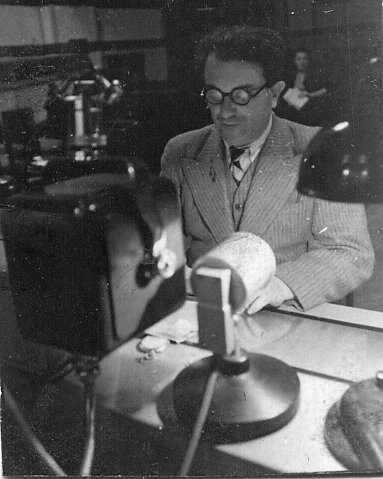 Евгений петров комментатор всесоюзного радио фото Евгений петров комментатор всесоюзного радио фото